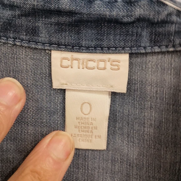 Chico's Indigo Paisley Chambray Shirt - Picture 4 of 8